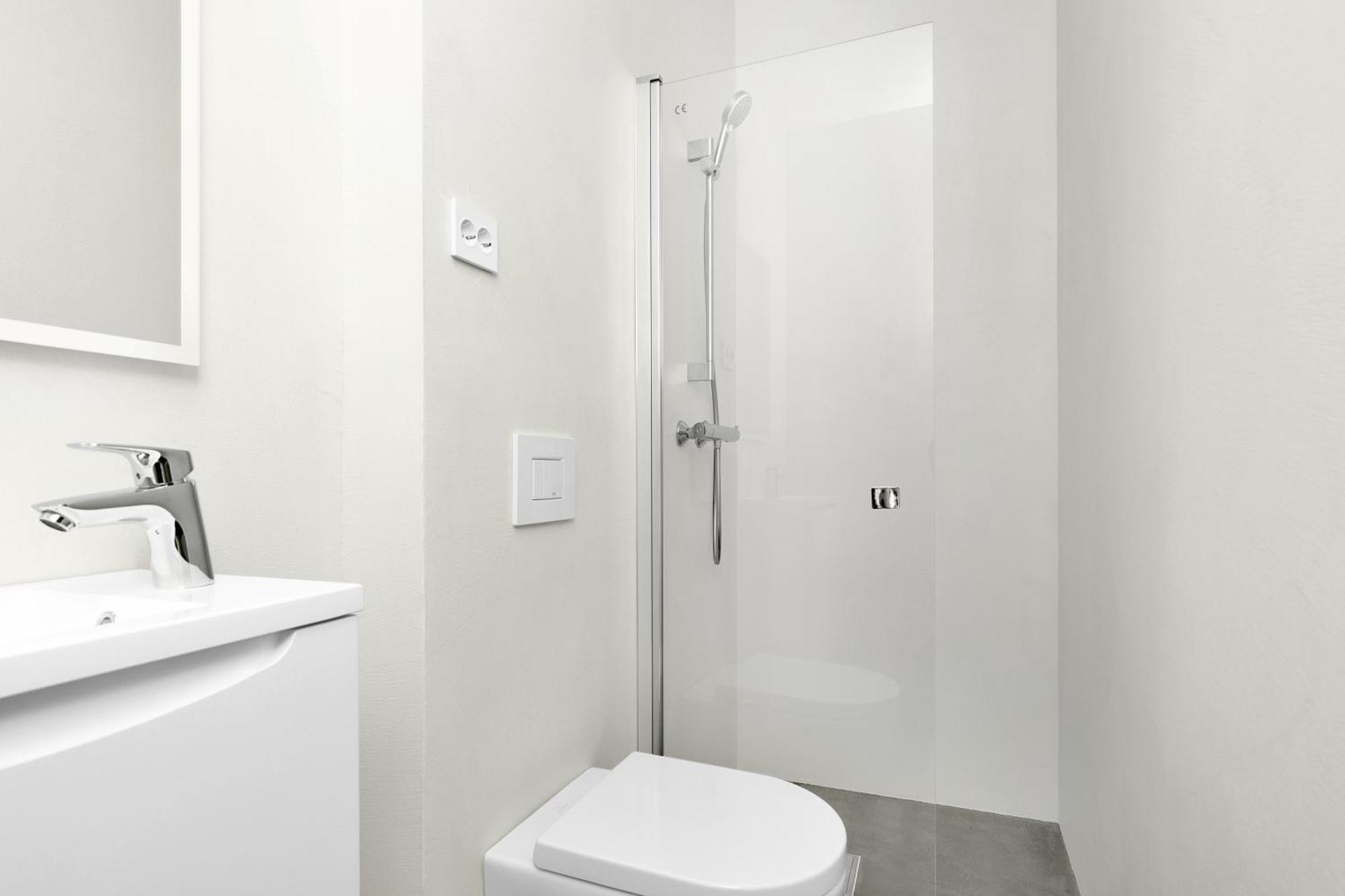 Central Guest House - Bedroom With En Suite Bathroom สตาวังเงร์ ห้อง รูปภาพ